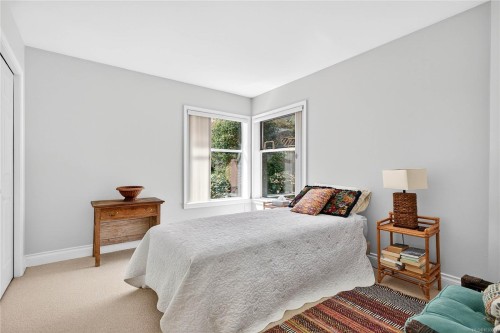 20-258 Lower Ganges Rd, Salt Spring, BC 