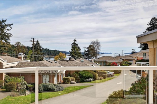 20-258 Lower Ganges Rd, Salt Spring, BC 