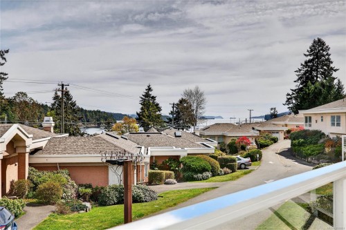 20-258 Lower Ganges Rd, Salt Spring, BC 