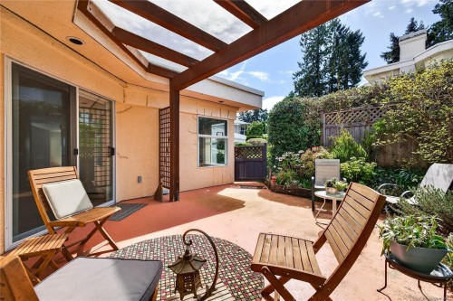 20-258 Lower Ganges Rd, Salt Spring, BC 