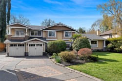 1513 Eric Rd Saanich, BC V8N 5Y6