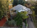 721 Snowdrop Ave, Saanich, BC 