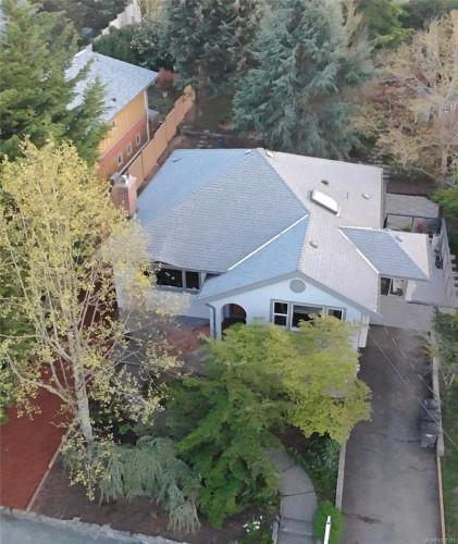 721 Snowdrop Ave, Saanich, BC 