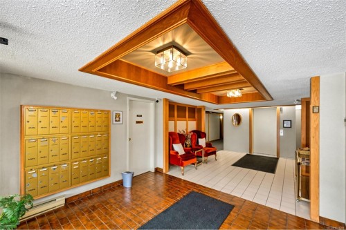 404-435 Festubert St, Duncan, BC - Indoor