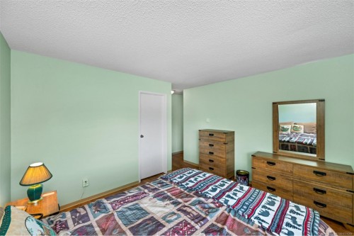 404-435 Festubert St, Duncan, BC - Indoor Photo Showing Bedroom