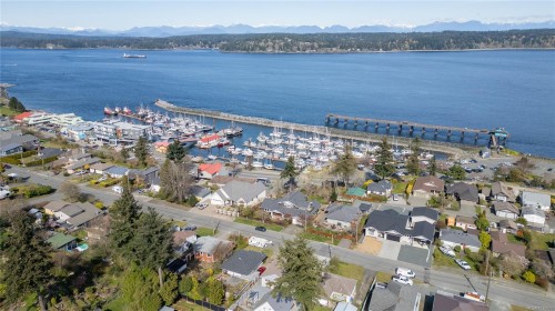 658 Thulin St, Campbell River, BC 