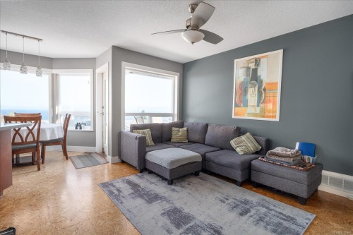 6160 Dover Rd, Nanaimo, BC 