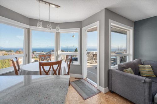 6160 Dover Rd, Nanaimo, BC 