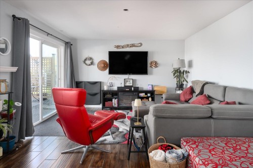 6160 Dover Rd, Nanaimo, BC 