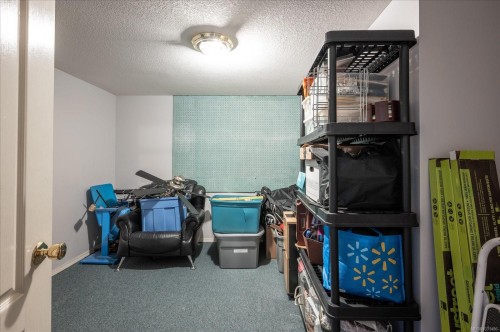 6160 Dover Rd, Nanaimo, BC 