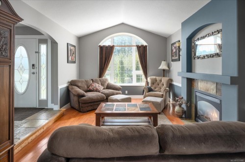 6160 Dover Rd, Nanaimo, BC 