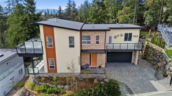 533 Gurunank Lane Colwood, BC V9C 0M2
