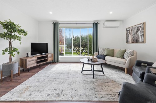 792 Bennett Rd, Qualicum Beach, BC 