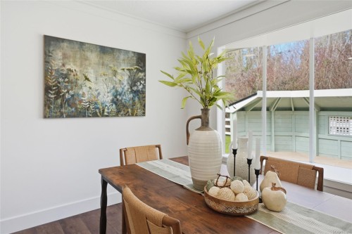 792 Bennett Rd, Qualicum Beach, BC 