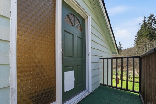 792 Bennett Rd, Qualicum Beach, BC 