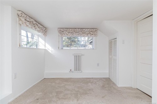 3777 Craigmillar Ave, Saanich, BC 