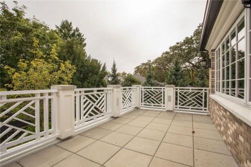 3085 Southdowne Rd, Oak Bay, BC 