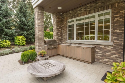3085 Southdowne Rd, Oak Bay, BC 