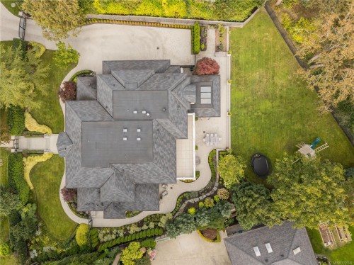 3085 Southdowne Rd, Oak Bay, BC 