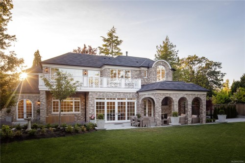 3085 Southdowne Rd, Oak Bay, BC 