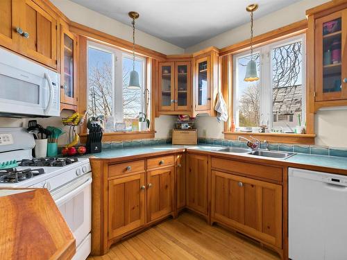 92 Main Street, Chester, NS 