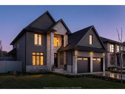 256 XAVIER Circle Lakeshore, ON N0R 1A0