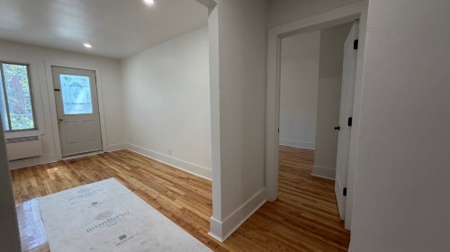 5-2975 Av. Barclay , Montréal (Côte-des-Neiges/Notre-Dame-de-Grâce), QC H3S 1J9 4