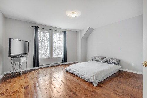 Chambre à coucher principale - 19 Rue Roméo-Pilon, Blainville, QC - Indoor Photo Showing Bedroom