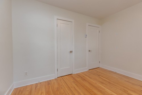 Chambre à coucher - 2-10270 Av. Du Sacré-Coeur, Montréal (Ahuntsic-Cartierville), QC - Indoor Photo Showing Other Room