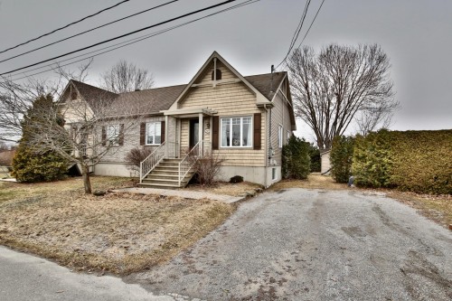 769 Carré Jean-Pierre-Beaudry  Acton Vale, QC J0H 1A0