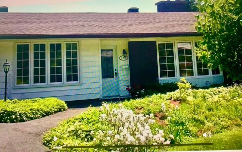 Front of Structure - 188 Av. Rowan, Beaconsfield, QC 