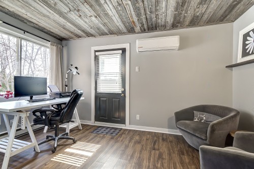 Bureau - 51 Rue De Beaune, Laval (Pont-Viau), QC - Indoor Photo Showing Office