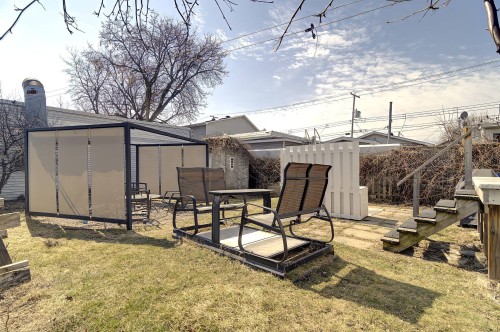 Cour - 51 Rue De Beaune, Laval (Pont-Viau), QC - Outdoor