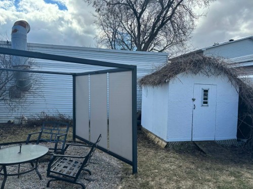 Cour - 51 Rue De Beaune, Laval (Pont-Viau), QC - Outdoor