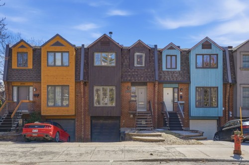2074 Rue Delisle  Montréal (Le Sud-Ouest), QC H3J 1K2