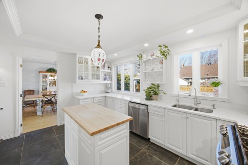Vue d'ensemble - 880 Rue Gagnon, Saint-Hyacinthe, QC - Indoor Photo Showing Kitchen With Double Sink