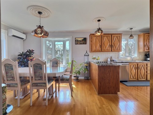 Dining Room - 126 62E Avenue, Saint-Eustache, QC - Indoor Photo Showing Dining Room
