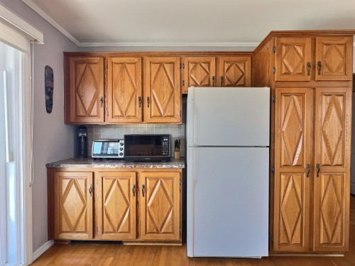 Kitchen - 126 62E Avenue, Saint-Eustache, QC - Indoor Photo Showing Kitchen
