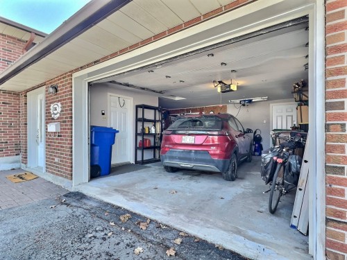 Garage - 126 62E Avenue, Saint-Eustache, QC -  Photo Showing Garage