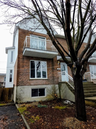 634 Rue du Béarn  Saint-Jean-Sur-Richelieu, QC J3A 1W7