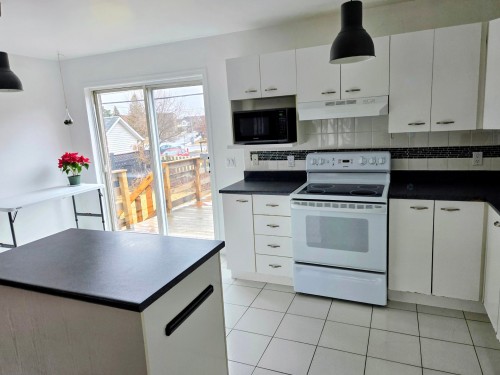 Cuisine - 634 Rue Du Béarn, Saint-Jean-Sur-Richelieu, QC - Indoor Photo Showing Kitchen