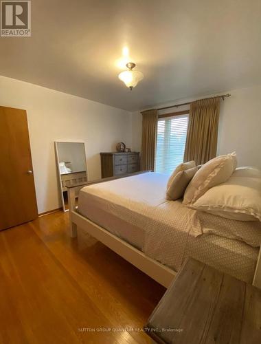 86 Dunbar Road, Mississauga, ON - Indoor Photo Showing Bedroom