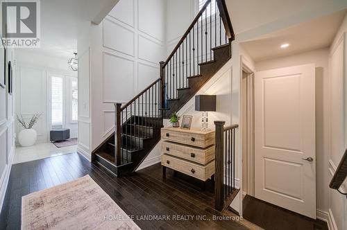 1369 Yellow Rose Circle, Oakville, ON - Indoor Photo Showing Other Room