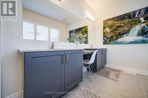 1369 Yellow Rose Circle, Oakville, ON - Indoor