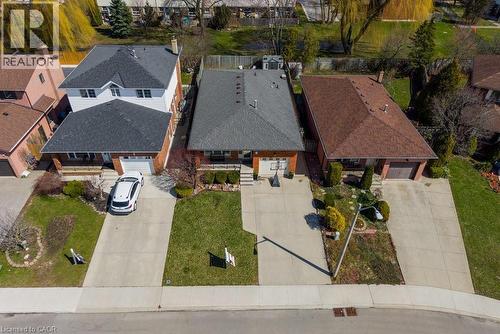 39 Trenholme Crescent, Hamilton, ON - Outdoor