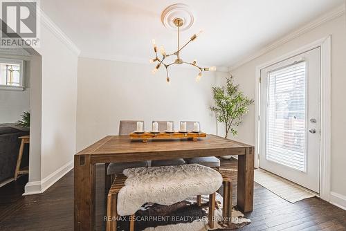239 Rosewood Road, Hamilton, ON - Indoor Photo Showing Dining Room