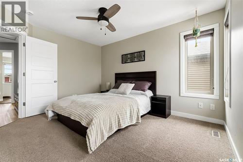5668 Pearsall Crescent, Regina, SK - Indoor Photo Showing Bedroom