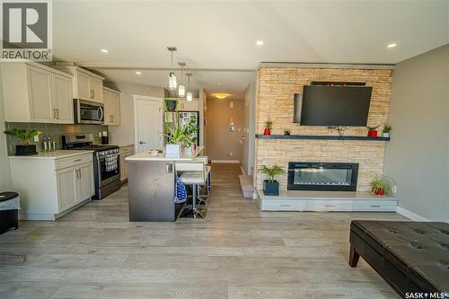 4529 E Keller Avenue, Regina, SK - Indoor With Fireplace