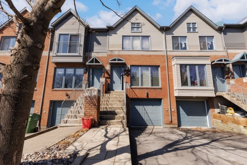 3254 Rue Dalbé-Viau  Montréal (Lachine), QC H8T 3N4