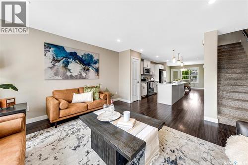 214 1220 Pringle Way, Saskatoon, SK - Indoor Photo Showing Living Room